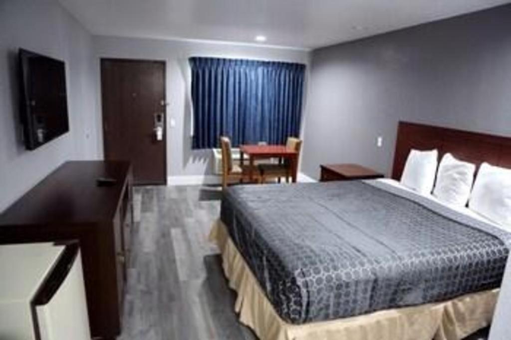Grand Park Inn Baldwin Park Exterior photo
